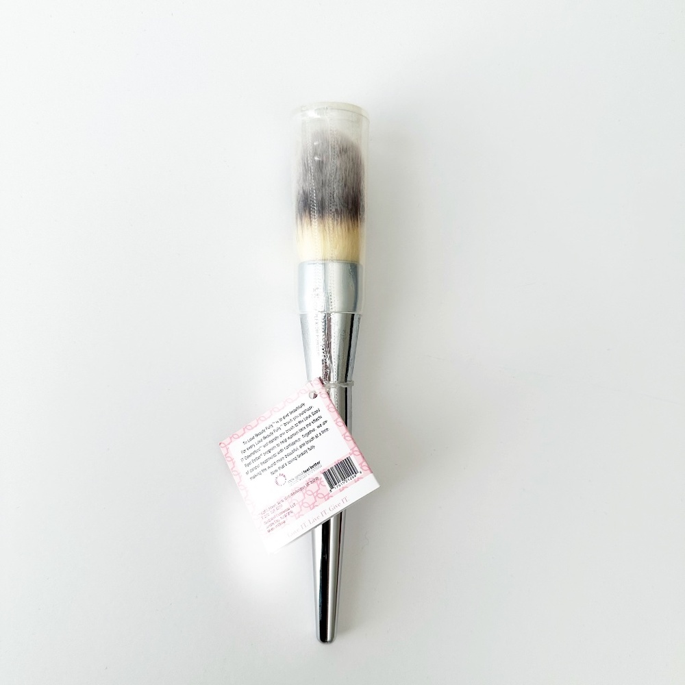 IT Brushes for Ulta Complexion #225 NWT